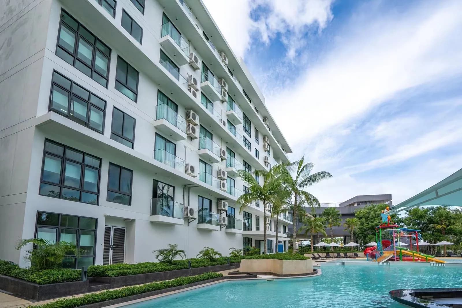Wyndham La Vita, Phuket: resort facade beside the completed swimming pool